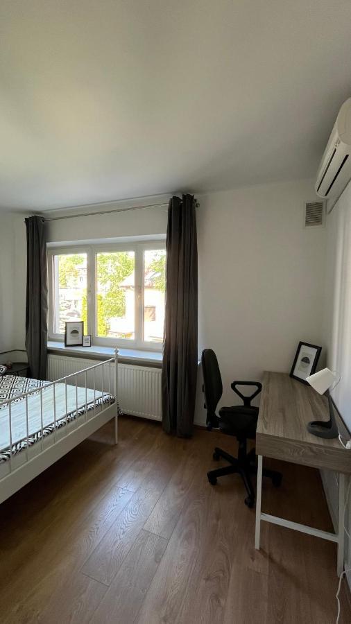 Comfy, Nice And Small Room In Краків Екстер'єр фото